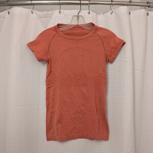 Lululemon Swiftly Tech T-shirt